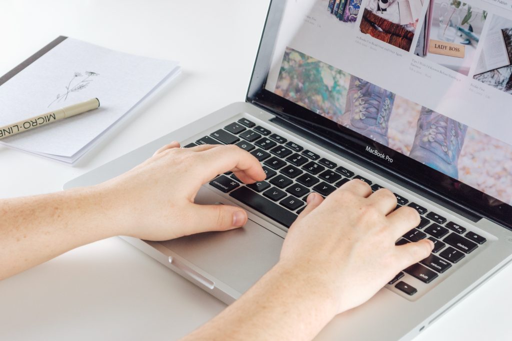 eCommerce website builder